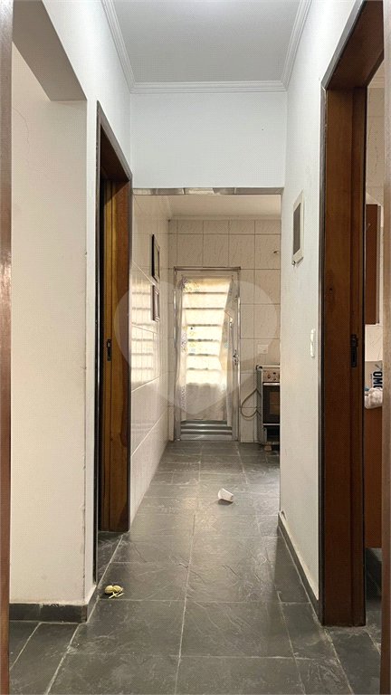 Casa Térrea à venda com 3 quartos em Jardim Dom José, São Paulo, SP