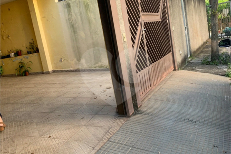 Sobrado à venda com 2 quartos em Santana, São Paulo, SP