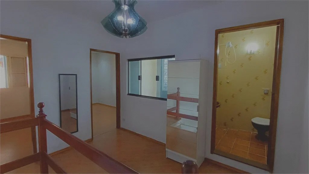 Sobrado à venda com 3 quartos em Bonfim, Osasco, SP