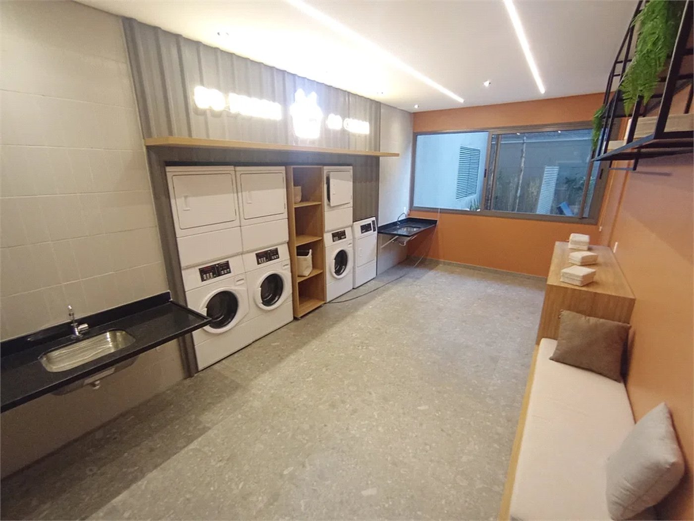 Studio à venda ou para alugar com 1 suíte em Pinheiros, São Paulo, SP