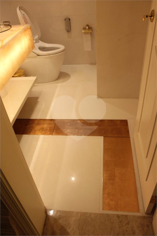 Apartamento à venda com 4 suítes em Santana, São Paulo, SP