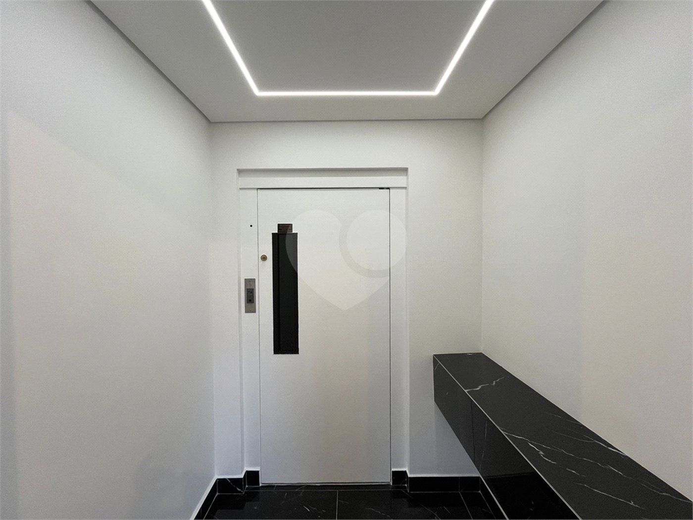 Apartamento à venda com 3 suítes em Santana, São Paulo, SP