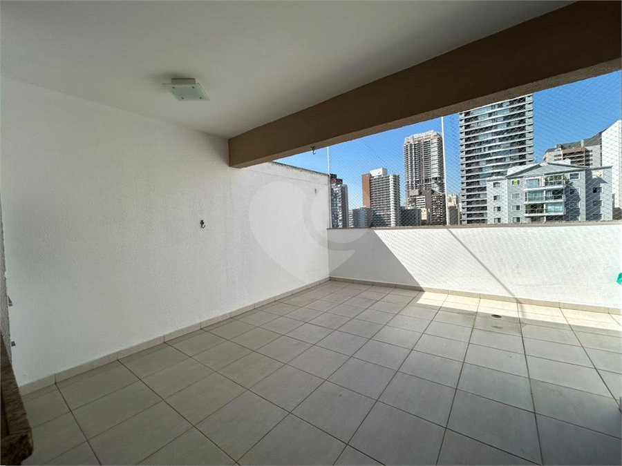 Cobertura à venda com 2 quartos, sendo 1 suíte, em Vila Pompéia, São Paulo, SP