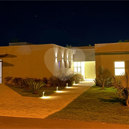 Casa à venda com 4 suítes no condomínio Primavera, Salto - SP