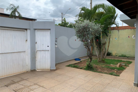 Casa à venda com 3 quartos, sendo 2 suítes, em Jardim Celani, Salto, SP