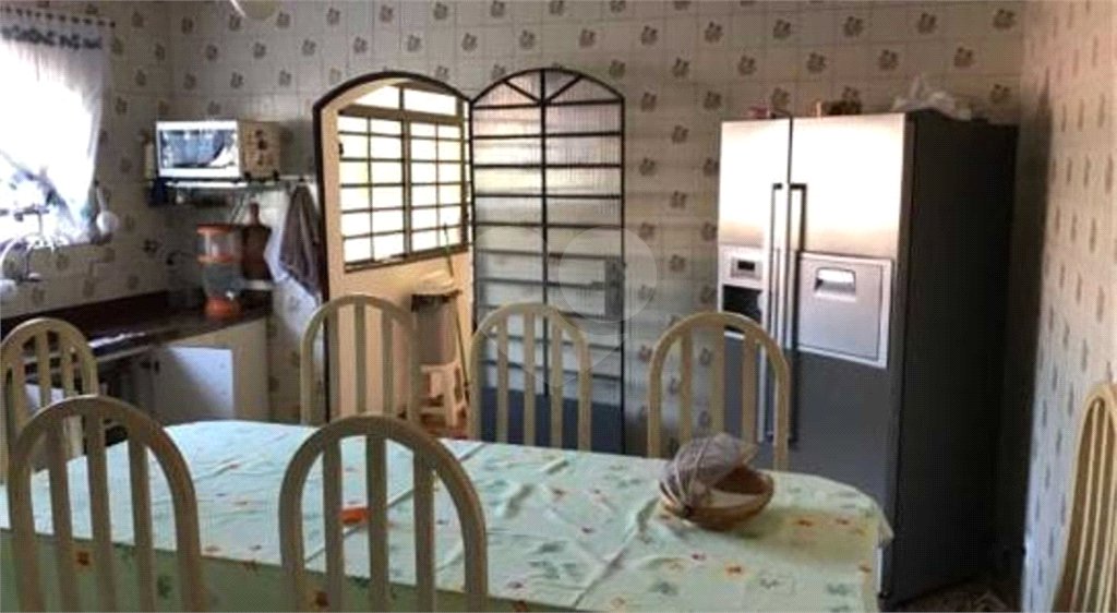 Casa à venda com 4 quartos, sendo 1 suíte, em Vila Galvão, Guarulhos, SP