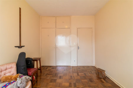 Sobrado à venda com 4 quartos, sendo 1 suíte, em Campo Belo, São Paulo, SP