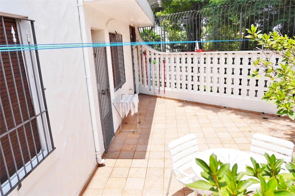 Casa à venda com 4 quartos, sendo 1 suíte, em Jardim Guedala, São Paulo, SP