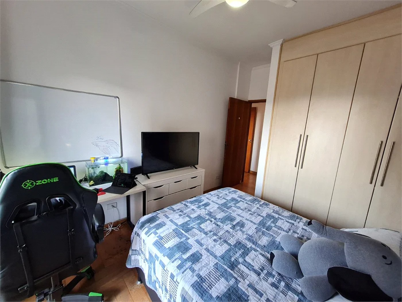 Apartamento à venda com 4 quartos, sendo 1 suíte, em Vila Ipojuca, São Paulo, SP