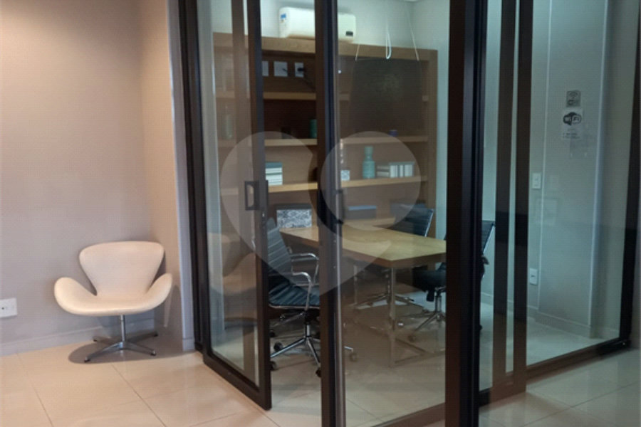 Apartamento à venda com 2 quartos, sendo 1 suíte,  em Vila Maria, São Paulo, SP