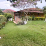 Chácara à venda com 5 quartos, sendo 2 suítes, no Centro, Piracaia, SP