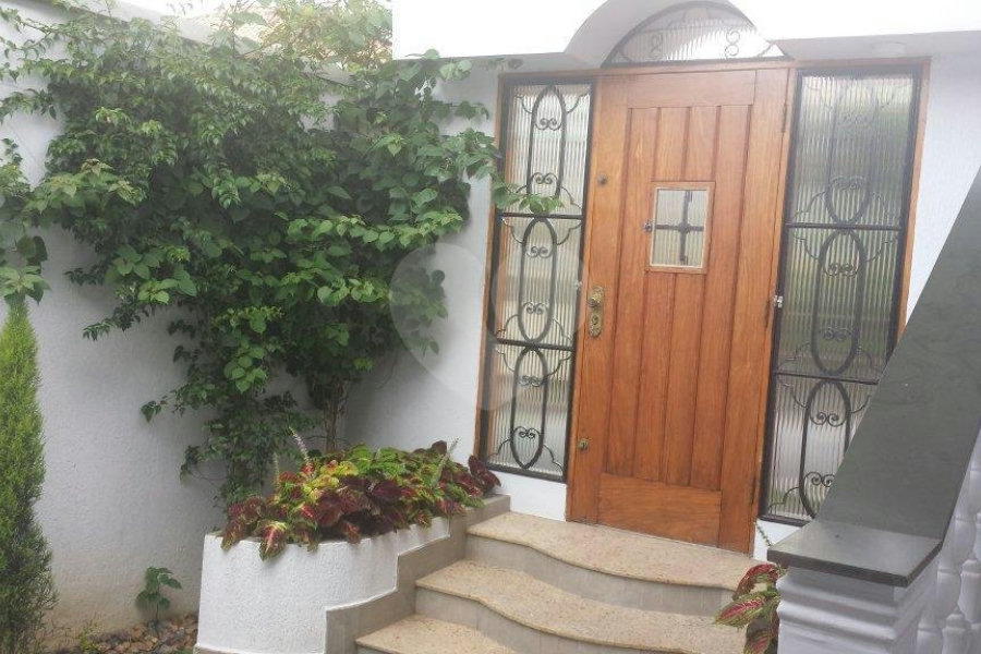 Casa à venda com 3 suítes em Jardim Franca, São Paulo, SP
