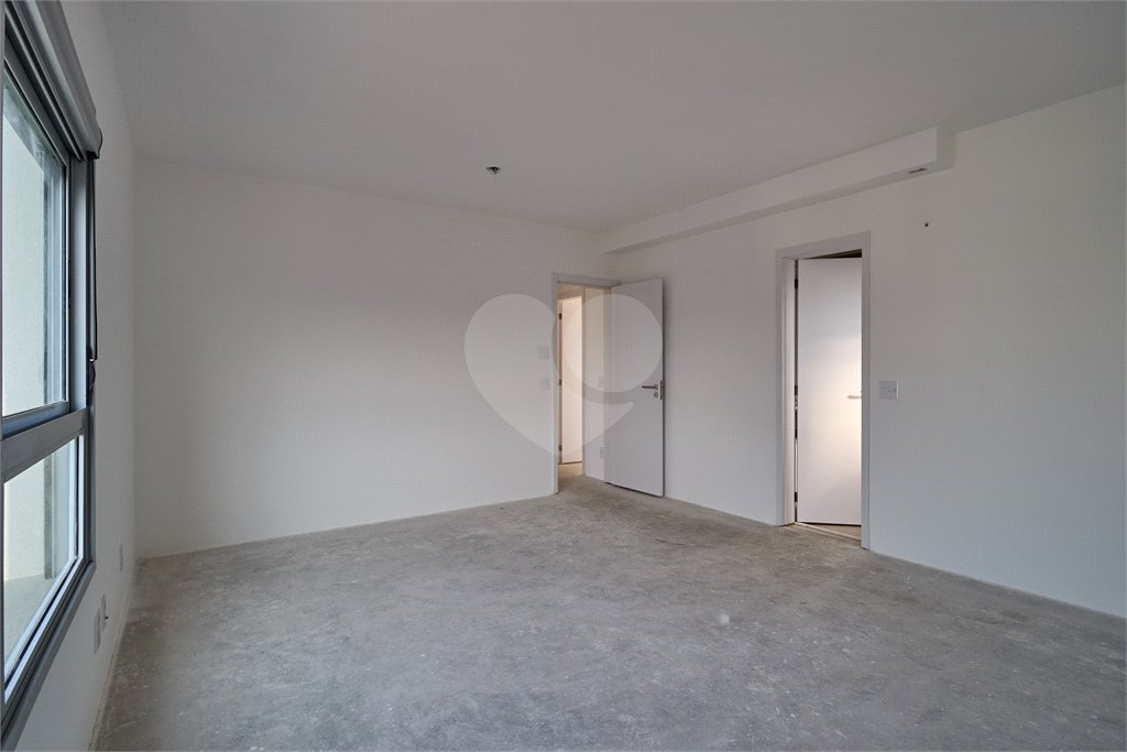 Apartamento à venda com 3 quartos, sendo 1 suíte, em Jardim Marajoara, São Paulo, SP