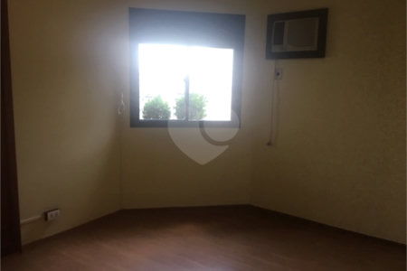 Apartamento para alugar com 3 quartos, sendo 1 suíte, em Brooklin, São Paulo, SP
