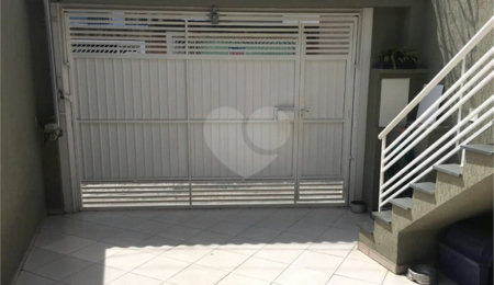 Casa à venda com 3 quartos, sendo 1 suíte,  no condomínio 658, São Paulo - SP