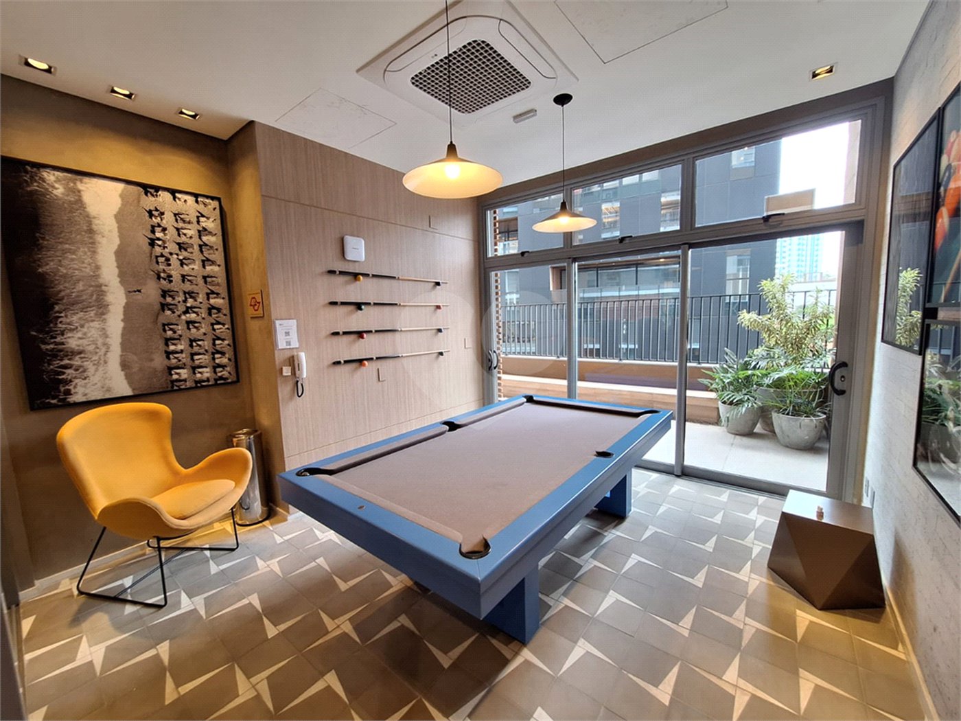 Apartamento à venda com 3 suítes em Sumarezinho, São Paulo, SP