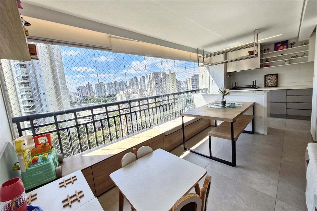 Apartamento à venda com 4 suítes em Vila Andrade, São Paulo, SP