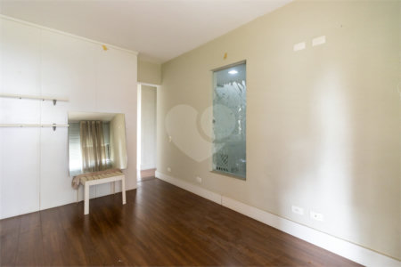 Apartamento à venda com 4 quartos, sendo 3 suítes, em Água Fria, São Paulo, SP
