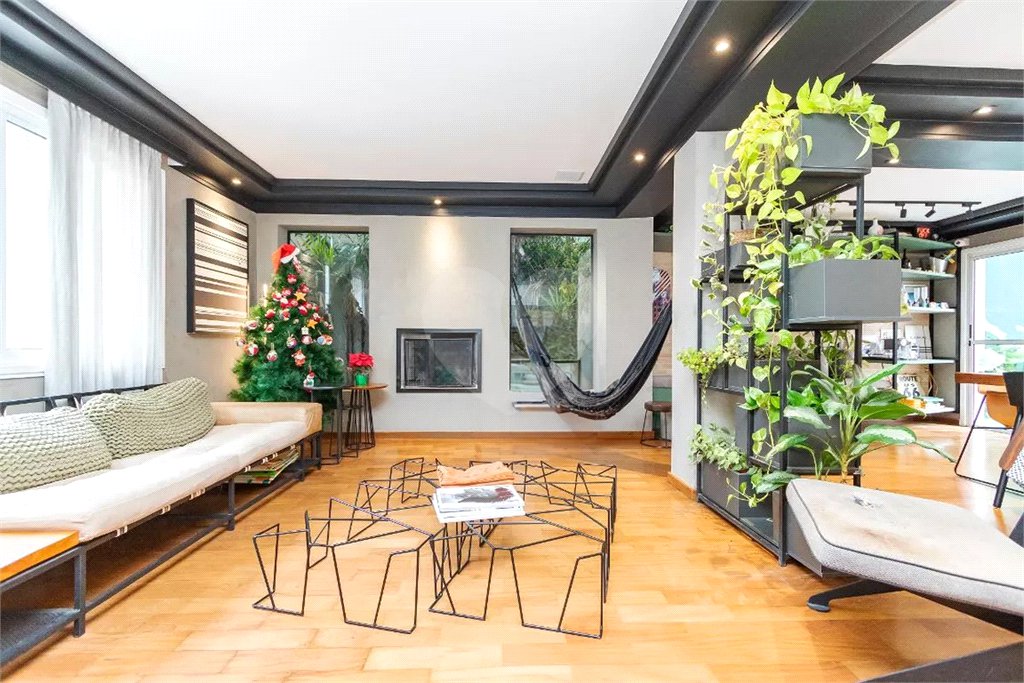 Casa à venda com 4 suítes em Cidade Monções, São Paulo, SP