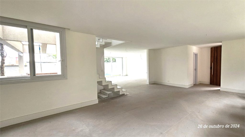 Casa à venda com 4 suítes no condomínio Vila Arese, São Paulo - SP
