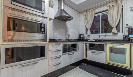 Apartamento à venda com 3 quartos, sendo 1 suíte,  em Campestre, Santo André, SP