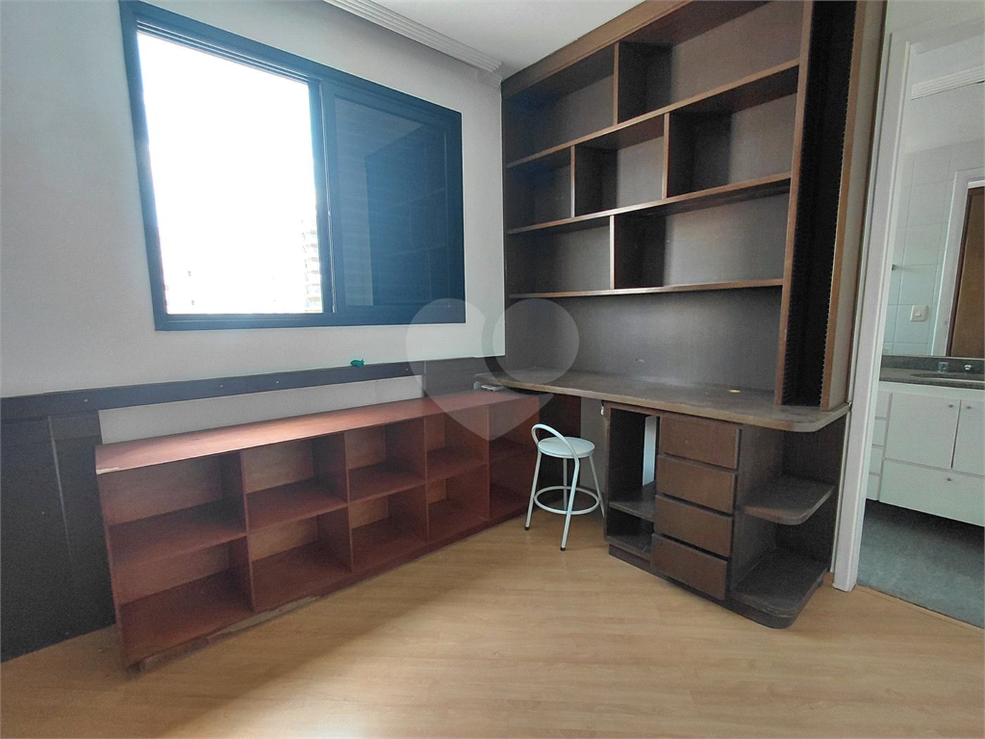 Apartamento à venda com 3 suítes em Vila Romana, São Paulo, SP