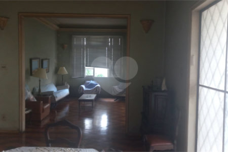 Casa à venda com 5 quartos, sendo 1 suíte, em Tijuca, Rio de Janeiro, RJ