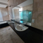 Casa à venda com 3 quartos, sendo 1 suíte, no condomínio Village Saint Clair, Sorocaba - SP