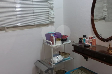 Sobrado à venda com 3 quartos em Água Fria, São Paulo, SP