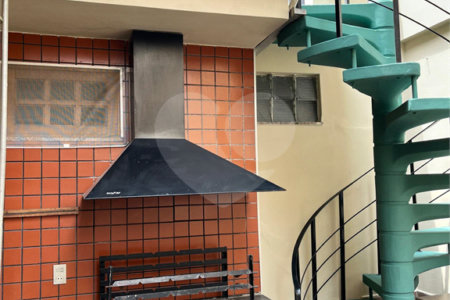 Sobrado à venda com 3 quartos, sendo 1 suíte, em Chácara Santo Antônio, São Paulo, SP