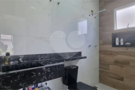 Casa à venda com 3 suítes no condomínio Villa D' Oro, Vinhedo - SP