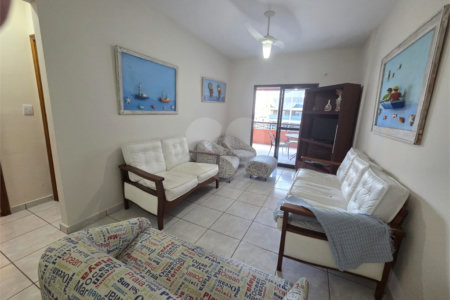 Apartamento à venda com 2 quartos, sendo 1 suíte, em Canto do Forte, Praia Grande, SP