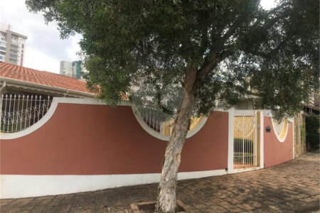 Casa à venda com 5 quartos, sendo 3 suítes, em Vila Almeida, Indaiatuba, SP