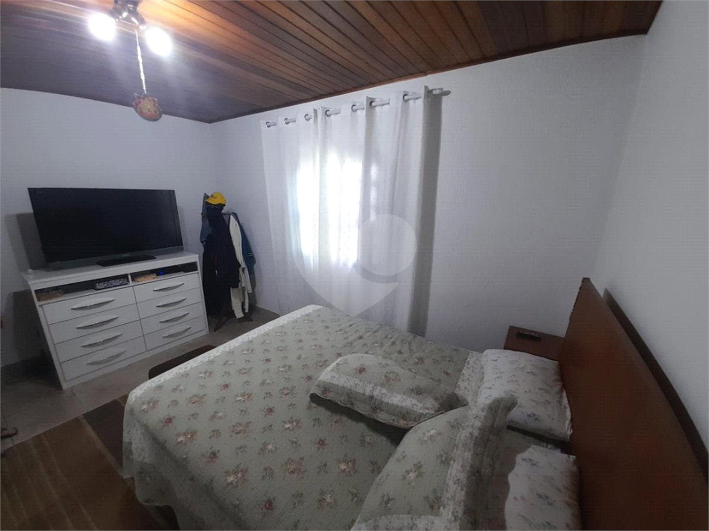 Casa à venda com 3 quartos, sendo 1 suíte,  em Vila Figueira, Suzano, SP