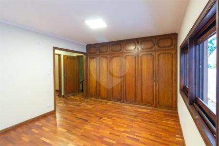 Casa à venda ou para alugar com 3 suítes em Sumaré, São Paulo, SP
