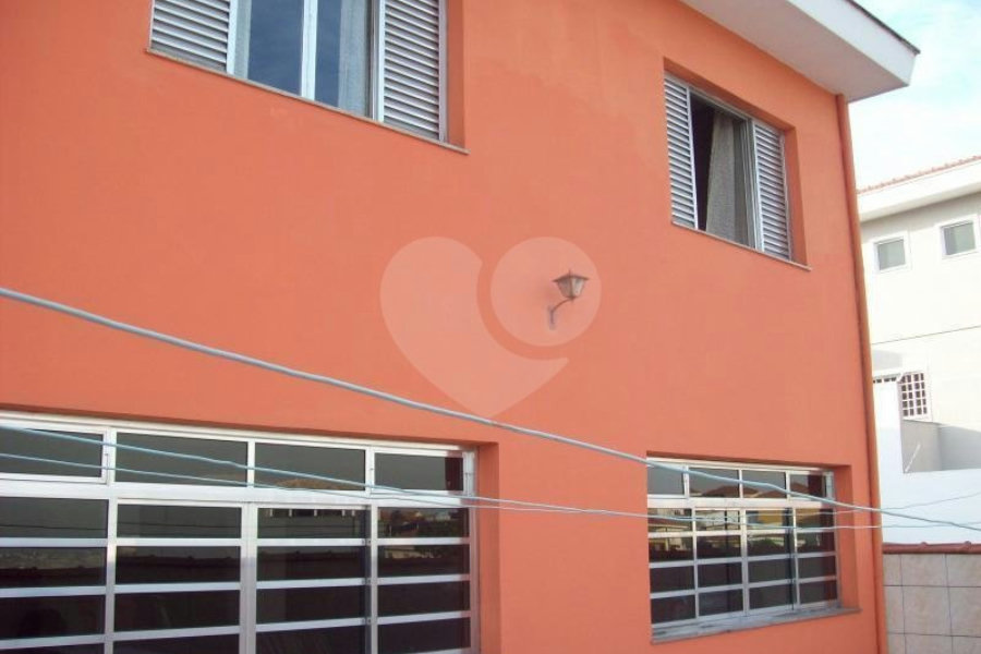 Casa Térrea à venda com 3 quartos, sendo 1 suíte, em Vila Constança, São Paulo, SP