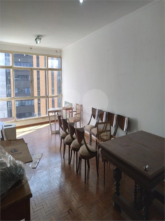 Apartamento à venda com 3 quartos, sendo 1 suíte, em Jardim Paulista, São Paulo, SP