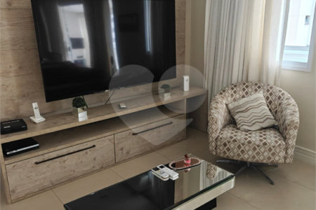 Apartamento à venda com 3 suítes em Mooca, São Paulo, SP