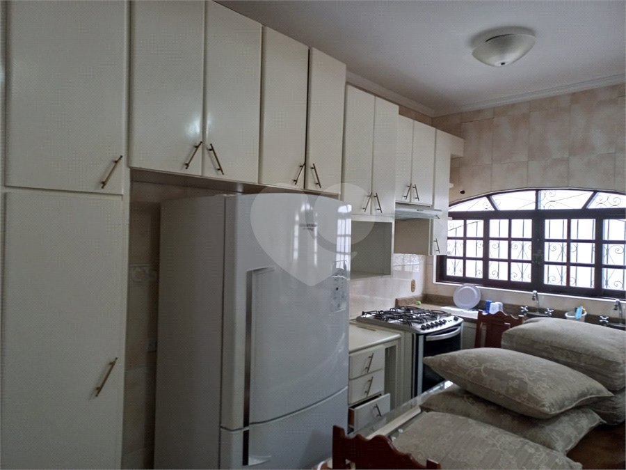 Sobrado à venda ou para alugar com 4 quartos, sendo 1 suíte,  em Barro Branco (zona Norte), São Paulo, SP