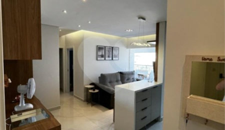 Apartamento à venda com 2 quartos, sendo 1 suíte,  em Mooca, São Paulo, SP