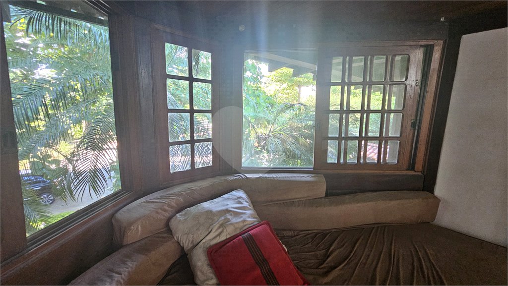 Casa em condomínio à venda com 5 quartos, sendo 3 suítes, em Barra da Tijuca, Rio de Janeiro, RJ