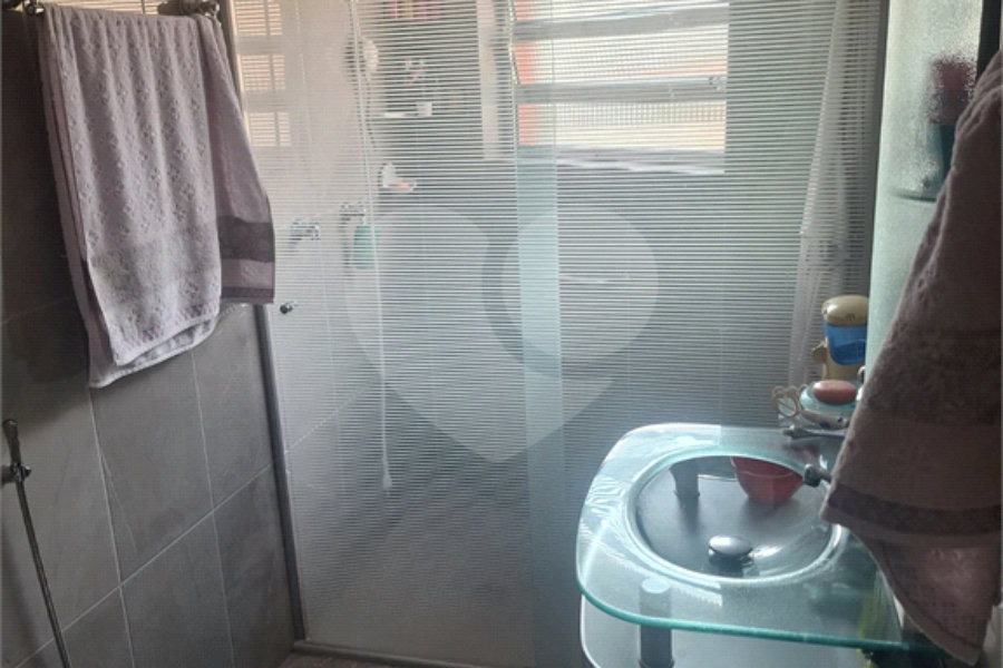 Casa à venda com 4 quartos, sendo 1 suíte, em Sapopemba, São Paulo, SP
