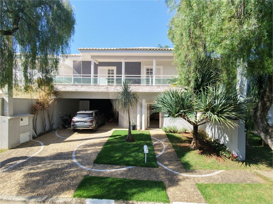 Casa à venda com 3 suítes no condomínio Lago da Boa Vista, Sorocaba - SP