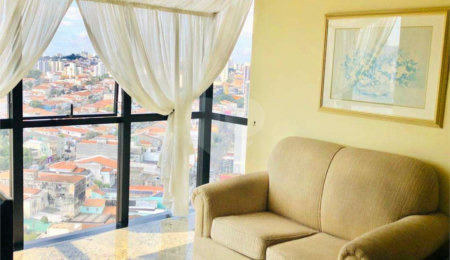 Flat à venda com 1 suíte em Santana, São Paulo, SP