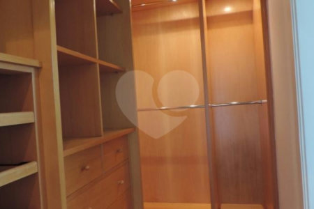 Apartamento à venda com 3 suítes em Jardim Marajoara, São Paulo, SP