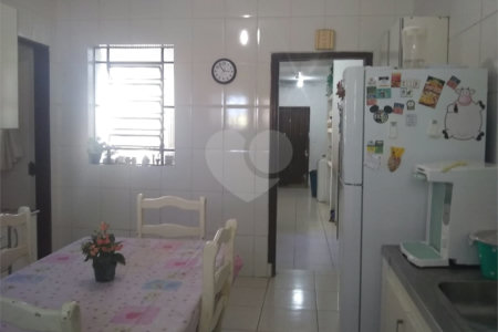 Sobrado à venda com 4 quartos, sendo 1 suíte, em Vila Medeiros, São Paulo, SP