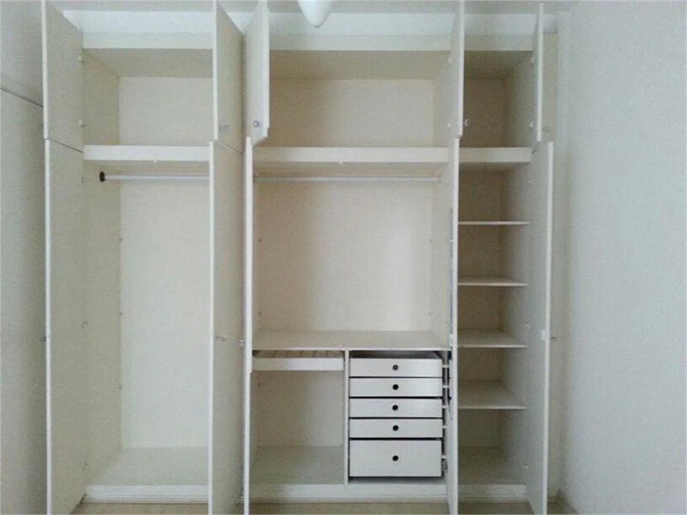 Apartamento à venda com 2 quartos em Real Parque, São Paulo, SP