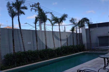 Apartamento à venda com 2 quartos em Santo Amaro, São Paulo, SP