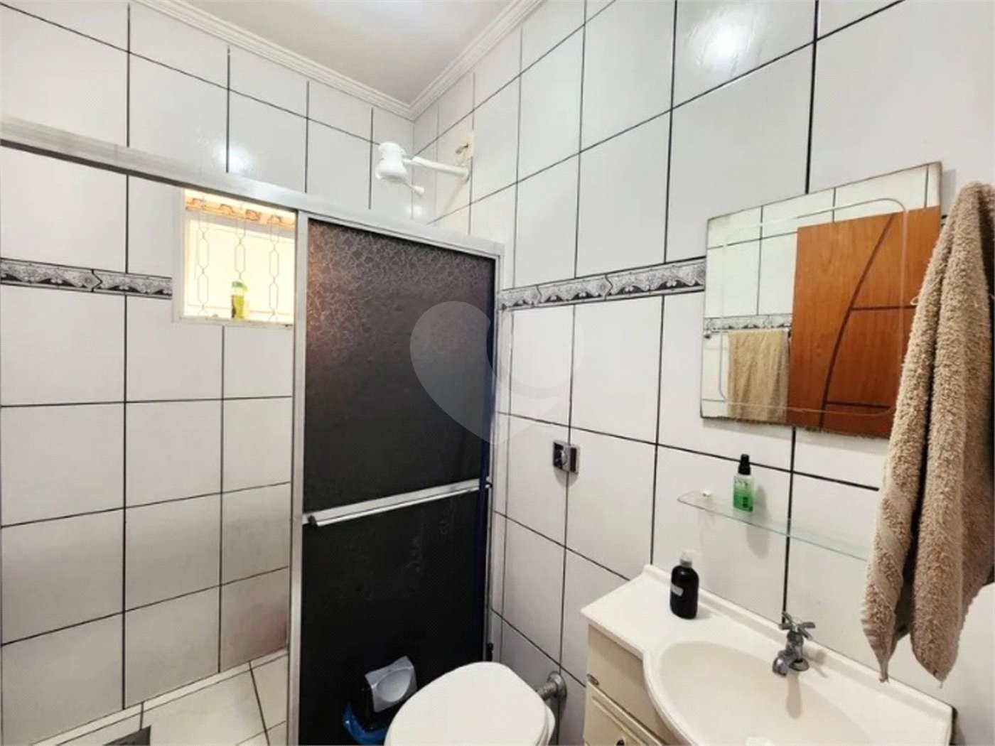 Casa à venda com 3 quartos, sendo 1 suíte, em Vista Alegre, Vinhedo, SP