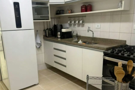 Casa à venda com 3 quartos, sendo 1 suíte, no condomínio Villas de São Francisco, São Paulo - SP